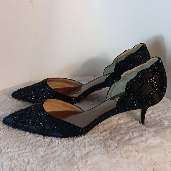 Badgley Mischka "Ginny" Black Dress Kitten Heel Pumps - Picture 1 of 8